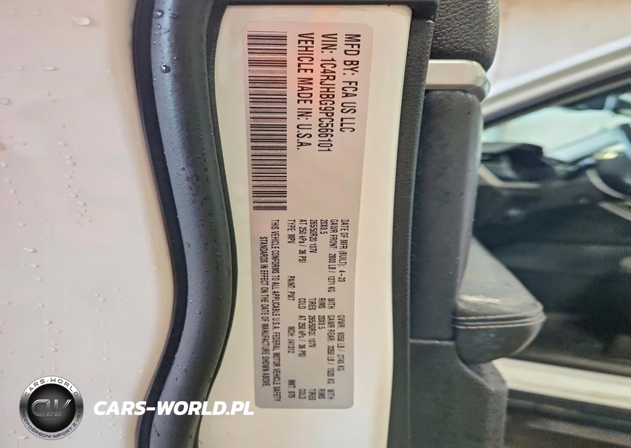2023 Jeep Grand Cherokee Limited VIN:1C4RJHBG9PC566101 - 13