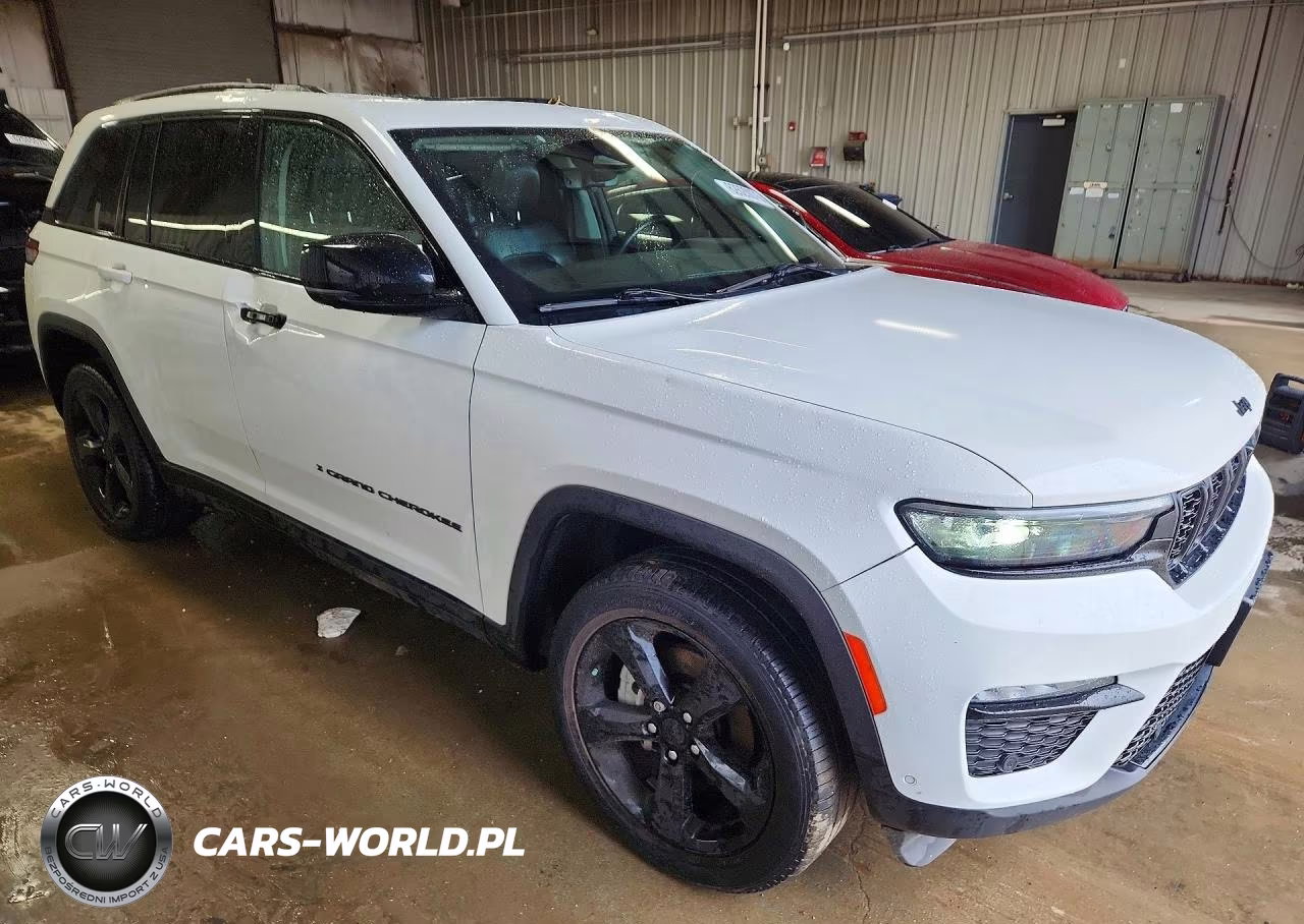 2023 Jeep Grand Cherokee Limited VIN:1C4RJHBG9PC566101 - 4