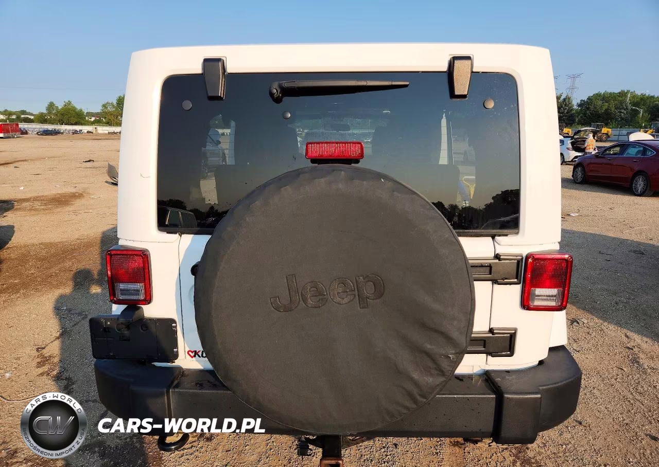 2012 Jeep Wrangler Unlimited Rubicon VIN:1C4BJWFG6CL136679 - 6