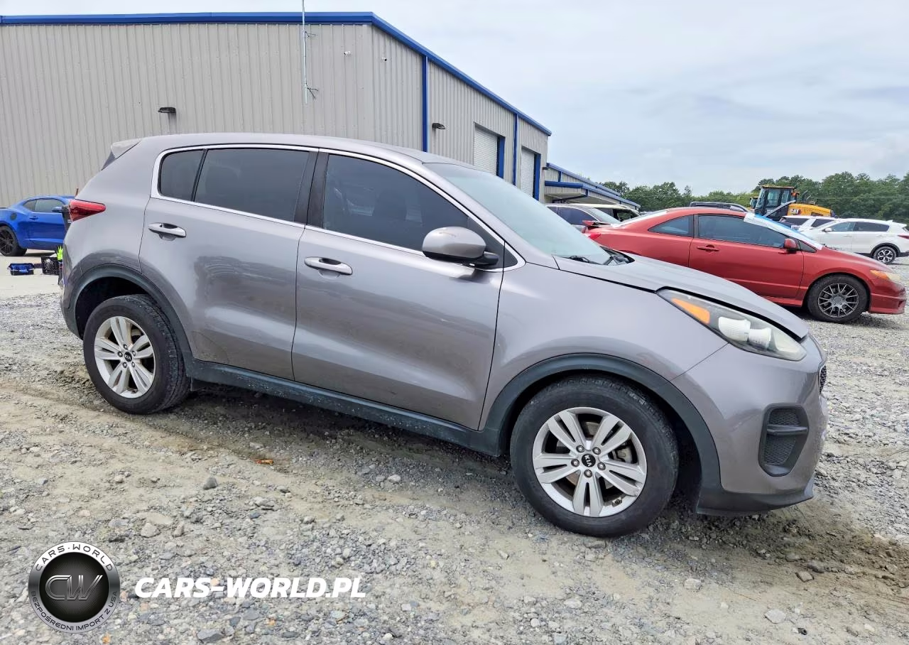2019 Kia Sportage Lx VIN:KNDPM3ACXK7493547 - 4