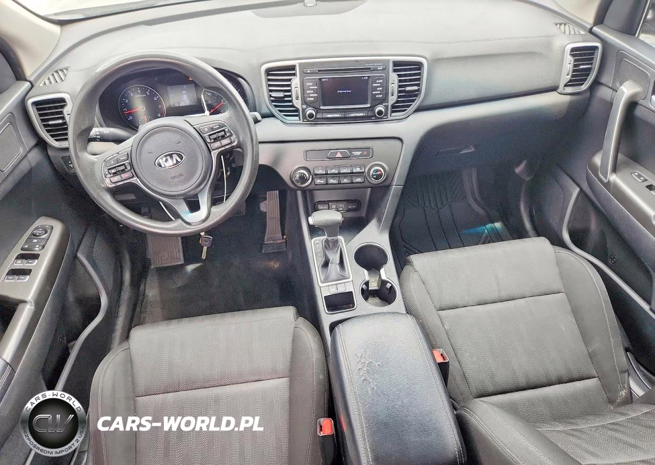 2019 Kia Sportage Lx VIN:KNDPM3ACXK7493547 - 8