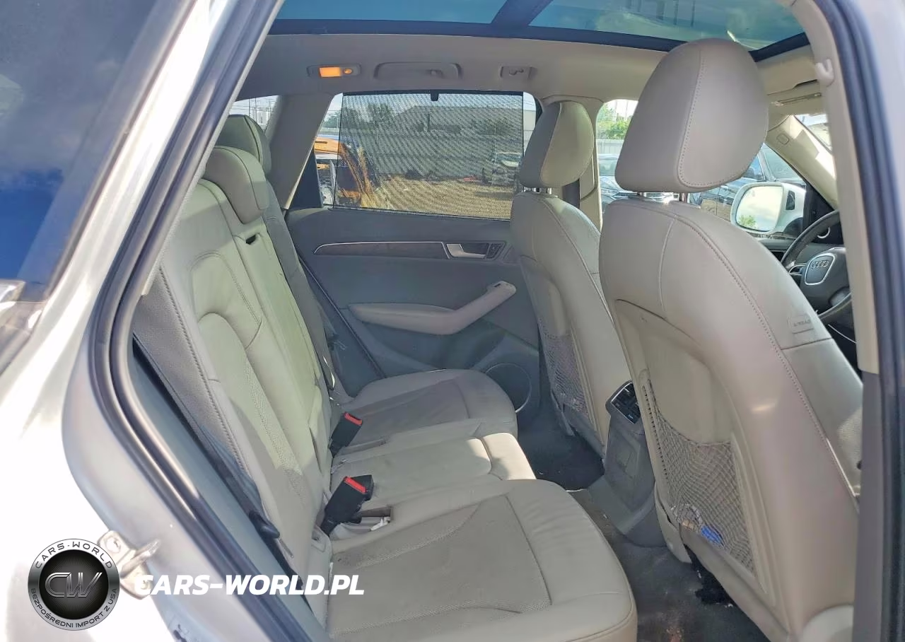 2012 Audi Q5 Prestige VIN:WA1WKAFP2CA110779 - 11