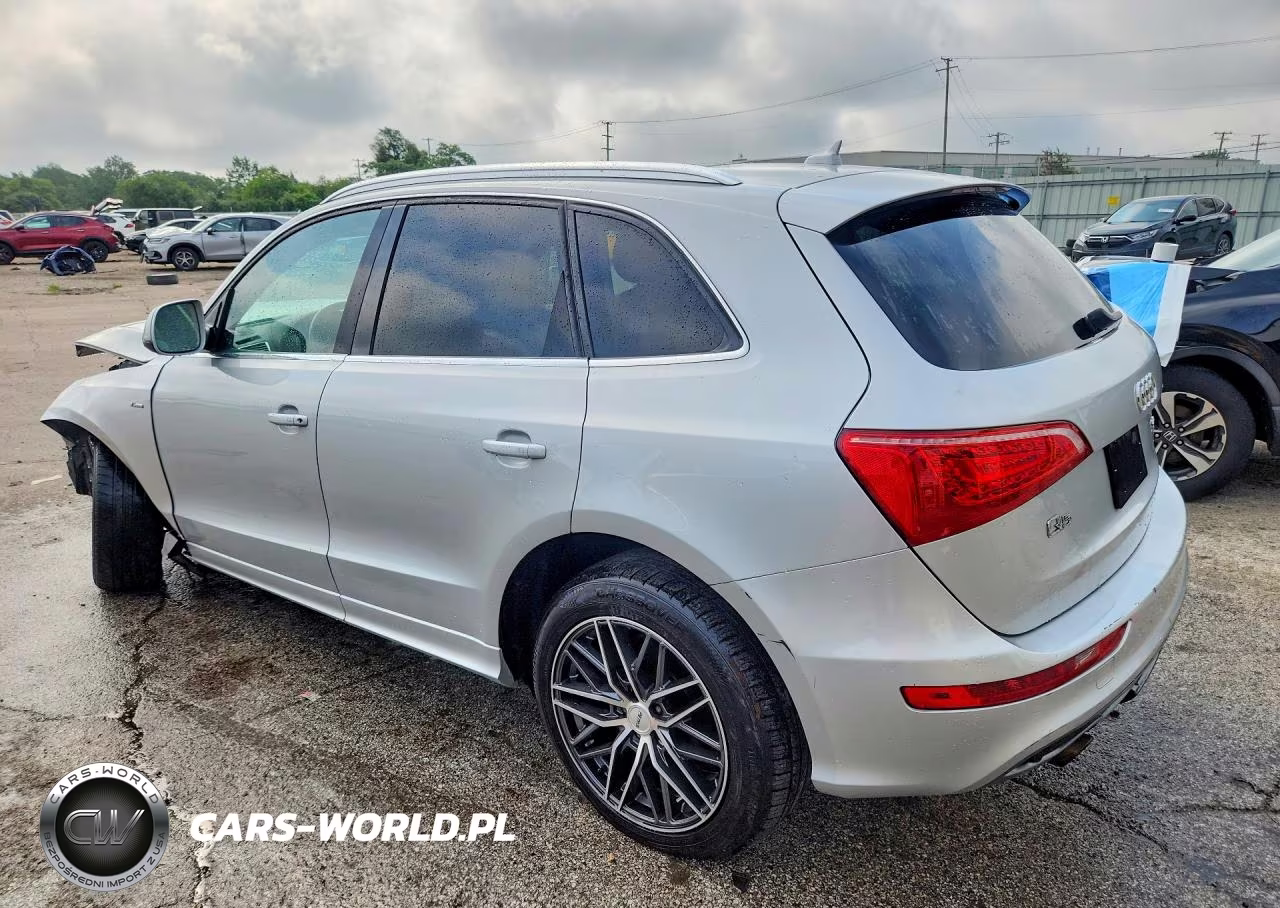 2012 Audi Q5 Prestige VIN:WA1WKAFP2CA110779 - 2