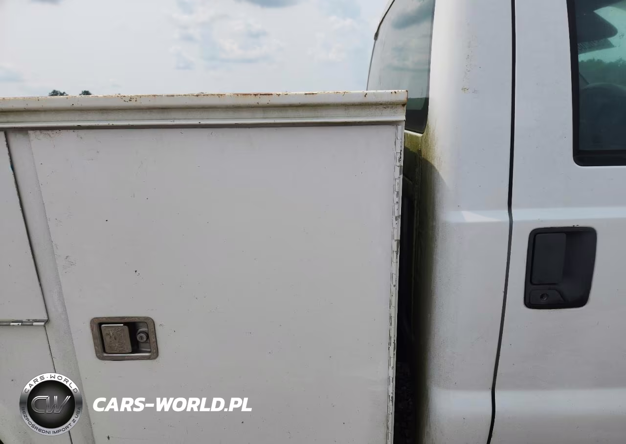 2012 Ford F250 Super Duty VIN:1FDBF2B60CEC69073 - 11