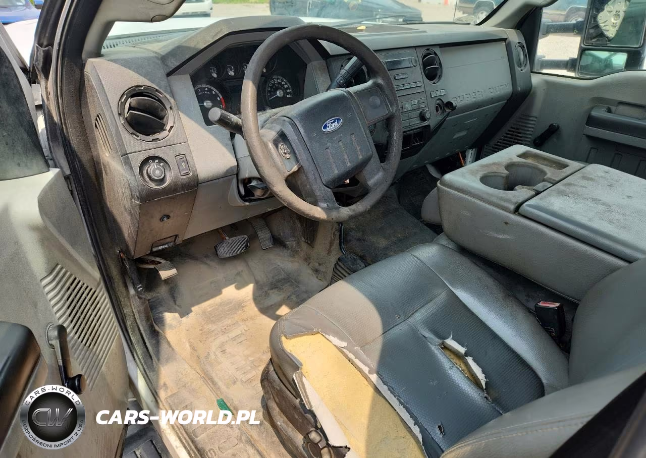 2012 Ford F250 Super Duty VIN:1FDBF2B60CEC69073 - 8
