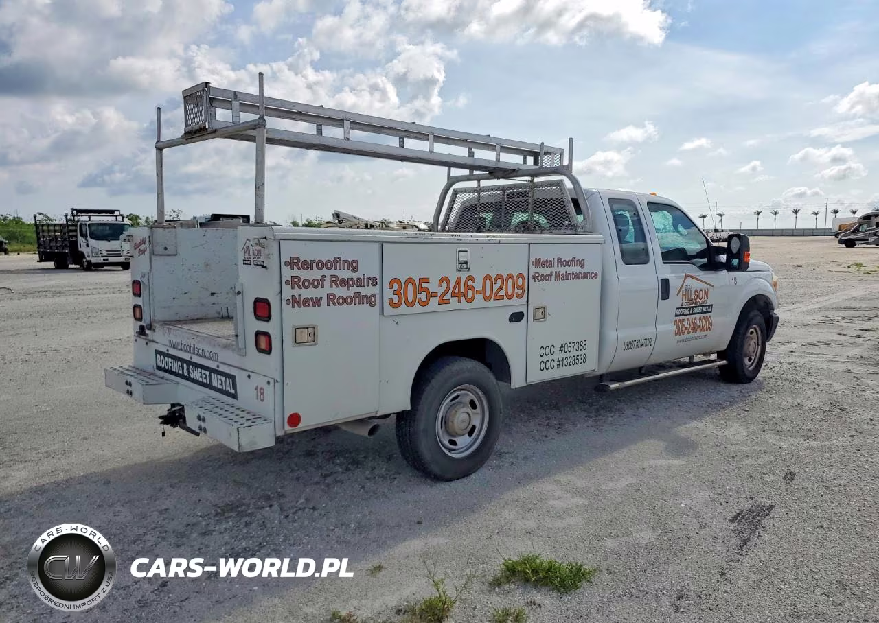 2015 Ford F350 Super Duty VIN:1FD8X3E67FEC43972 - 3