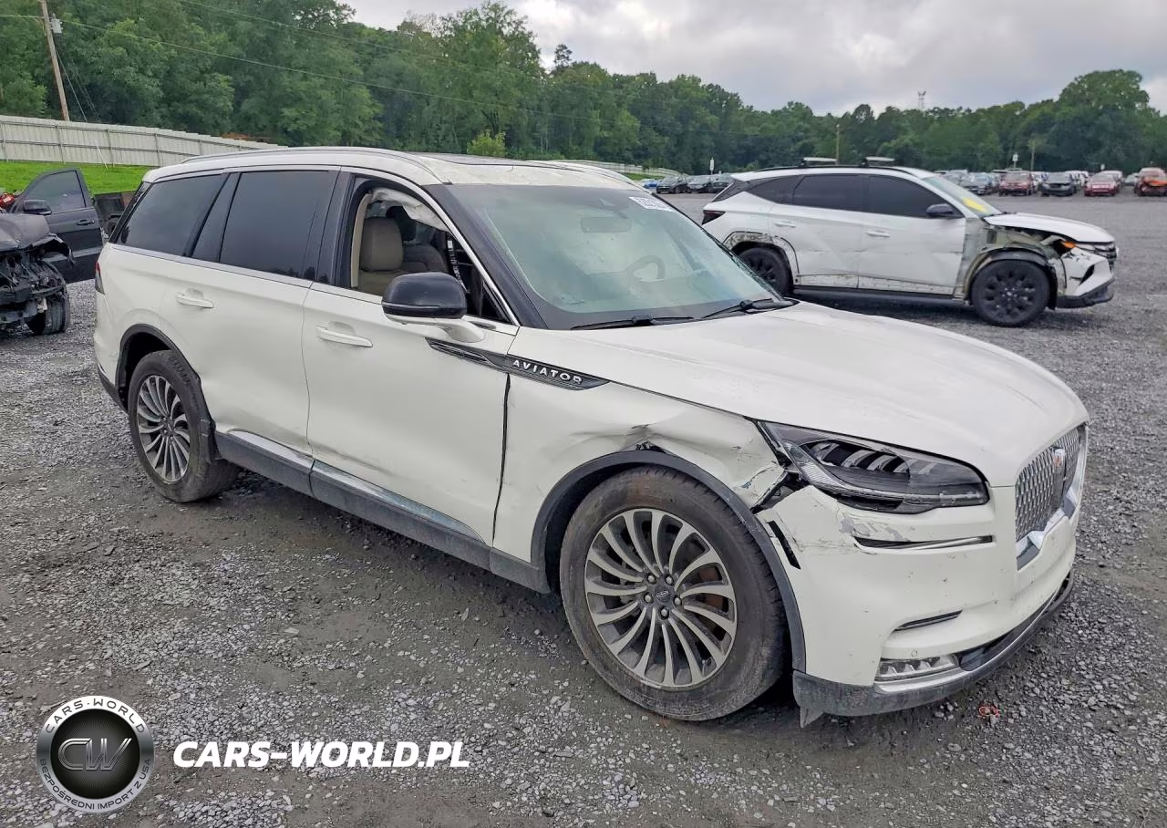 2021 Lincoln Aviator Reserve VIN:5LM5J7WC0MGL04030 - 4
