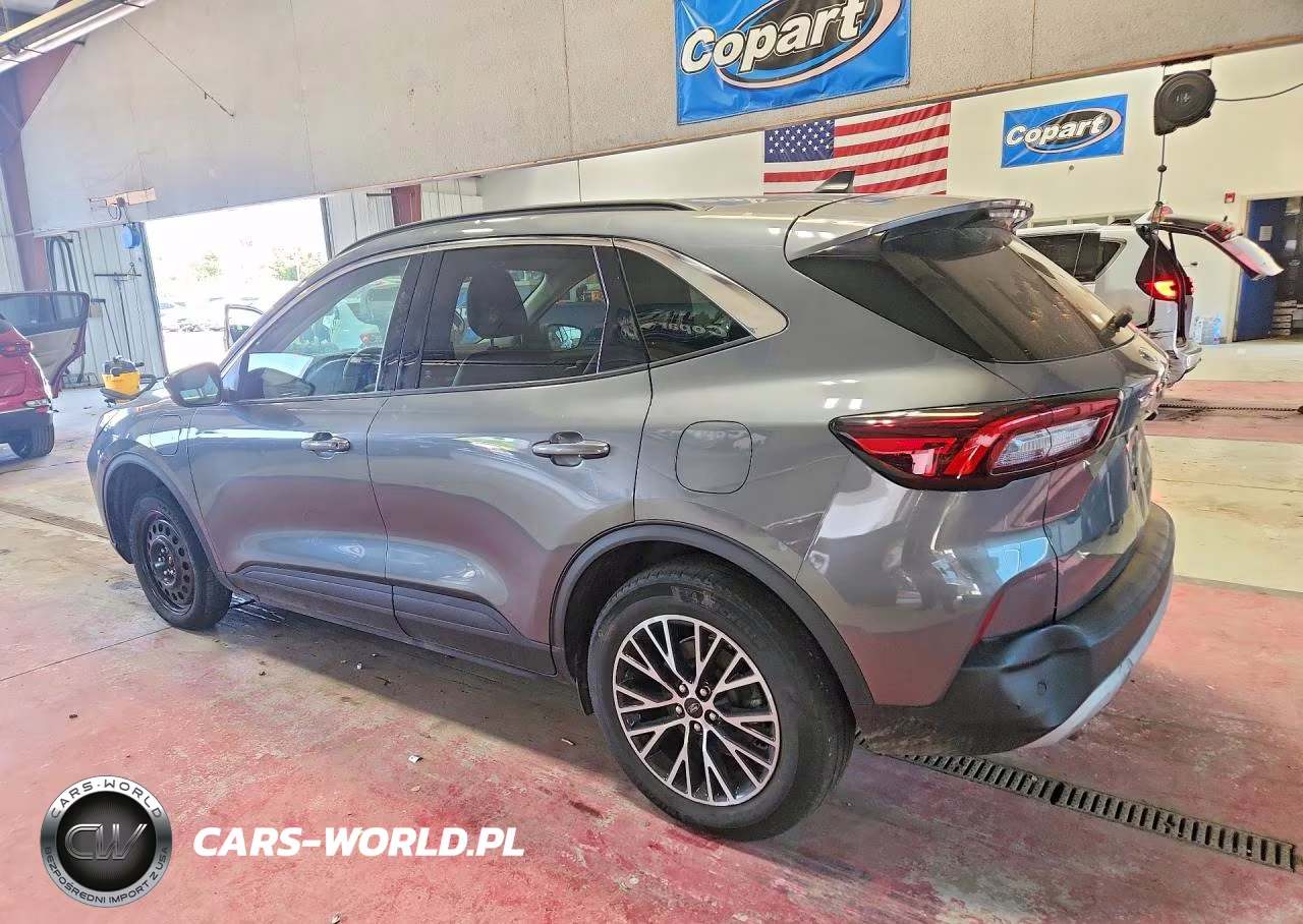 2023 Ford Escape VIN:1FMCU0E13PUB43784 - 2