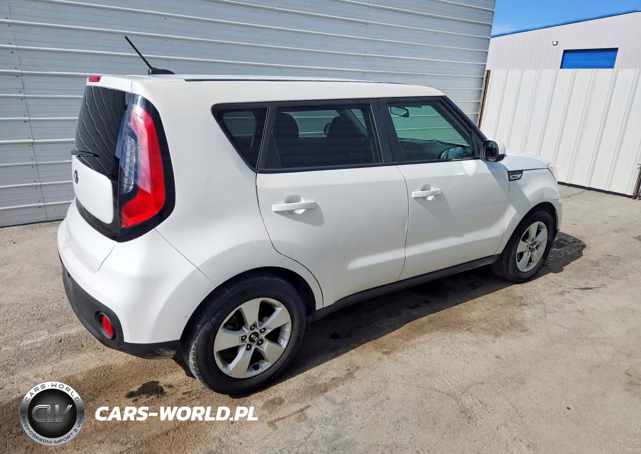 2017 Kia Soul Base VIN:KNDJN2A25H7441868 - 3