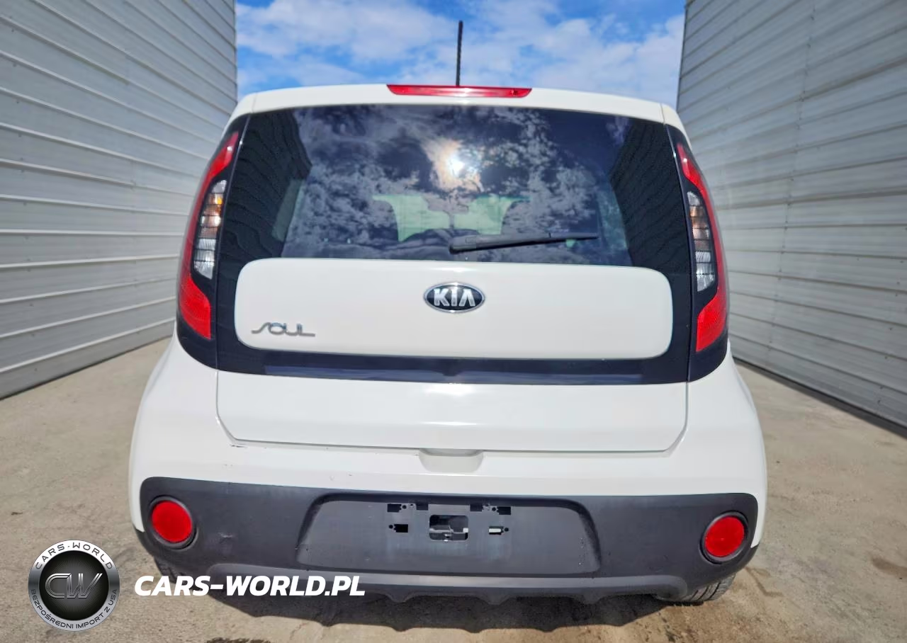 2017 Kia Soul Base VIN:KNDJN2A25H7441868 - 6