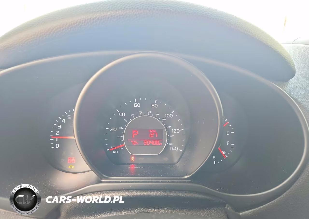2017 Kia Soul Base VIN:KNDJN2A25H7441868 - 9