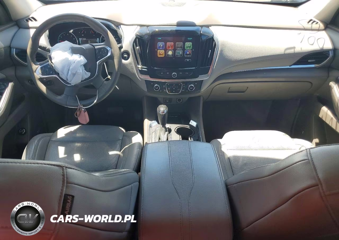 2018 Chevrolet Traverse Premier VIN:1GNERKKW4JJ126227 - 8