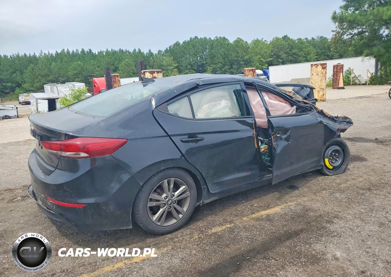 2018 Hyundai Elantra Sel VIN:5NPD84LF7JH377298 - 3