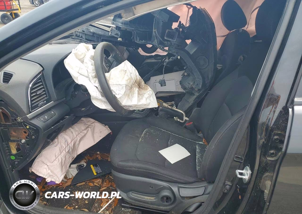 2018 Hyundai Elantra Sel VIN:5NPD84LF7JH377298 - 7