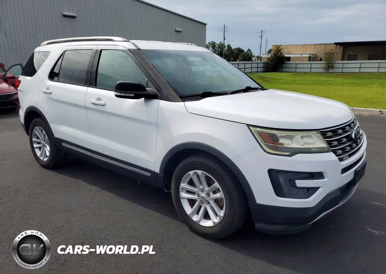 2016 Ford Explorer Xlt VIN:1FM5K7D85GGB30829 - 4