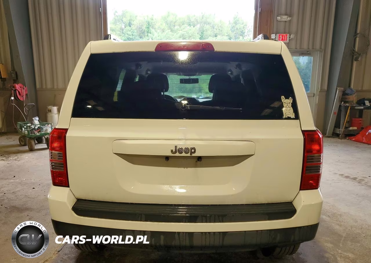 2011 Jeep Patriot Sport VIN:1J4NT1GA4BD285647 - 6