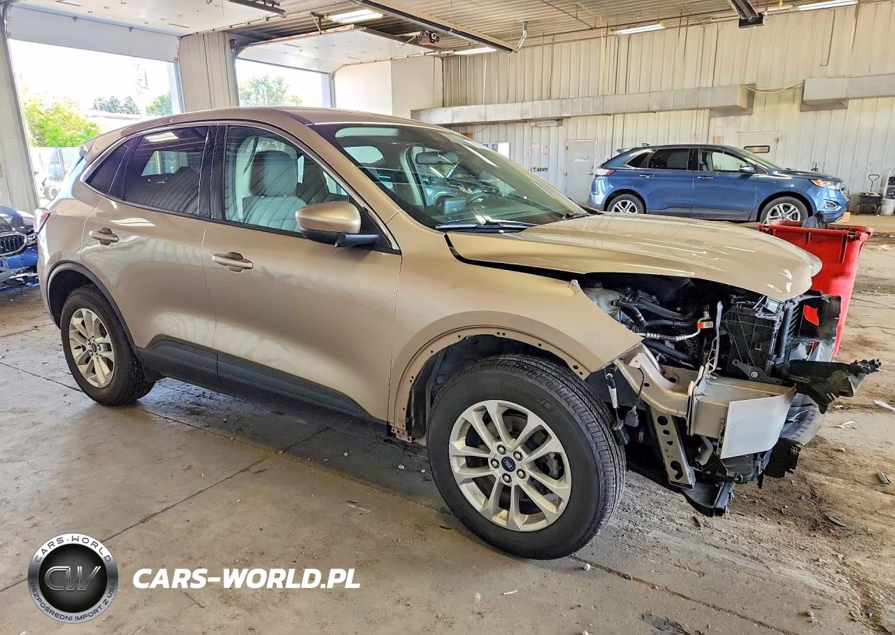 2020 Ford Escape Se VIN:1FMCU9G62LUA91216 - 4