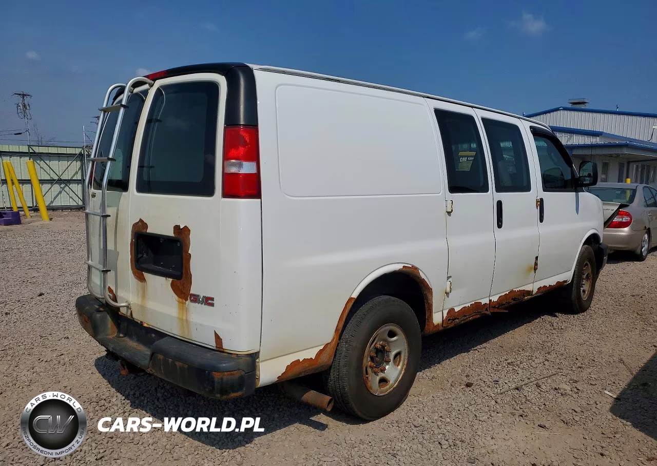 2017 GMC Savana G2500 VIN:1GTW7AFF4H1137374 - 3