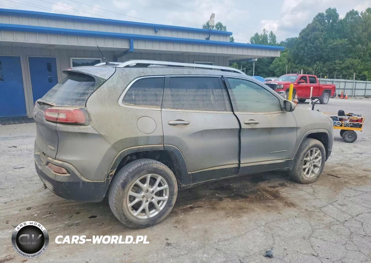 2014 Jeep Cherokee Latitude VIN:1C4PJMCS4EW246179 - 3