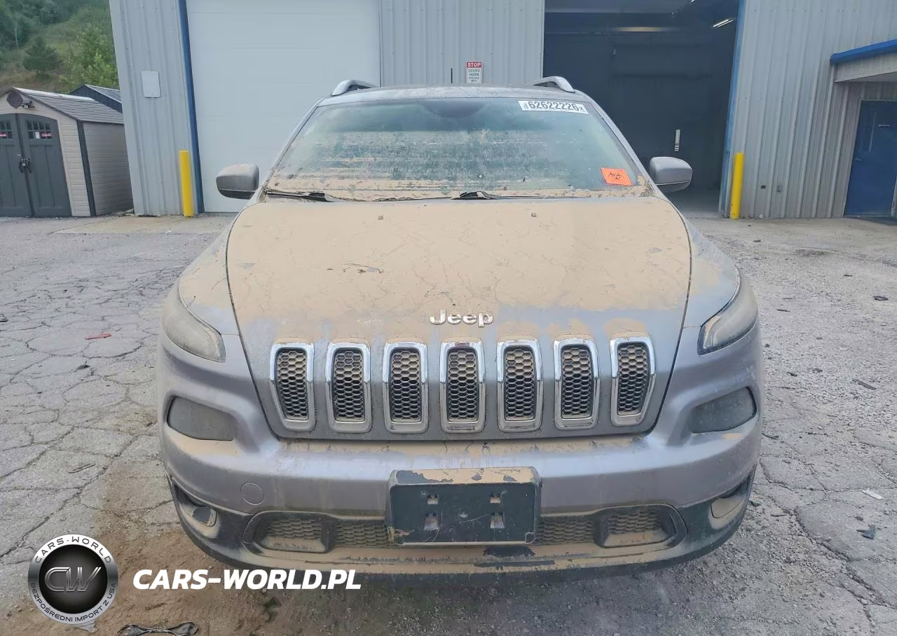 2014 Jeep Cherokee Latitude VIN:1C4PJMCS4EW246179 - 5