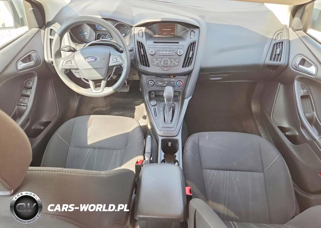 2017 Ford Focus Se VIN:1FADP3F21HL320189 - 8