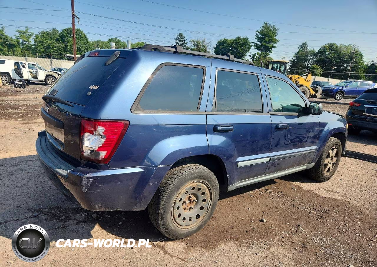 2009 Jeep Grand Cherokee Laredo VIN:1J8GR48K69C543911 - 3