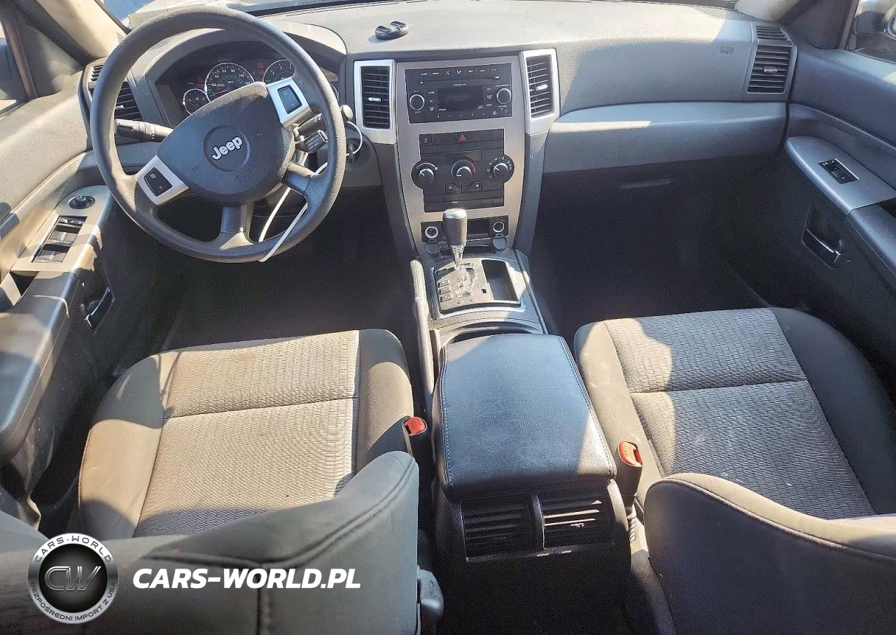 2009 Jeep Grand Cherokee Laredo VIN:1J8GR48K69C543911 - 8