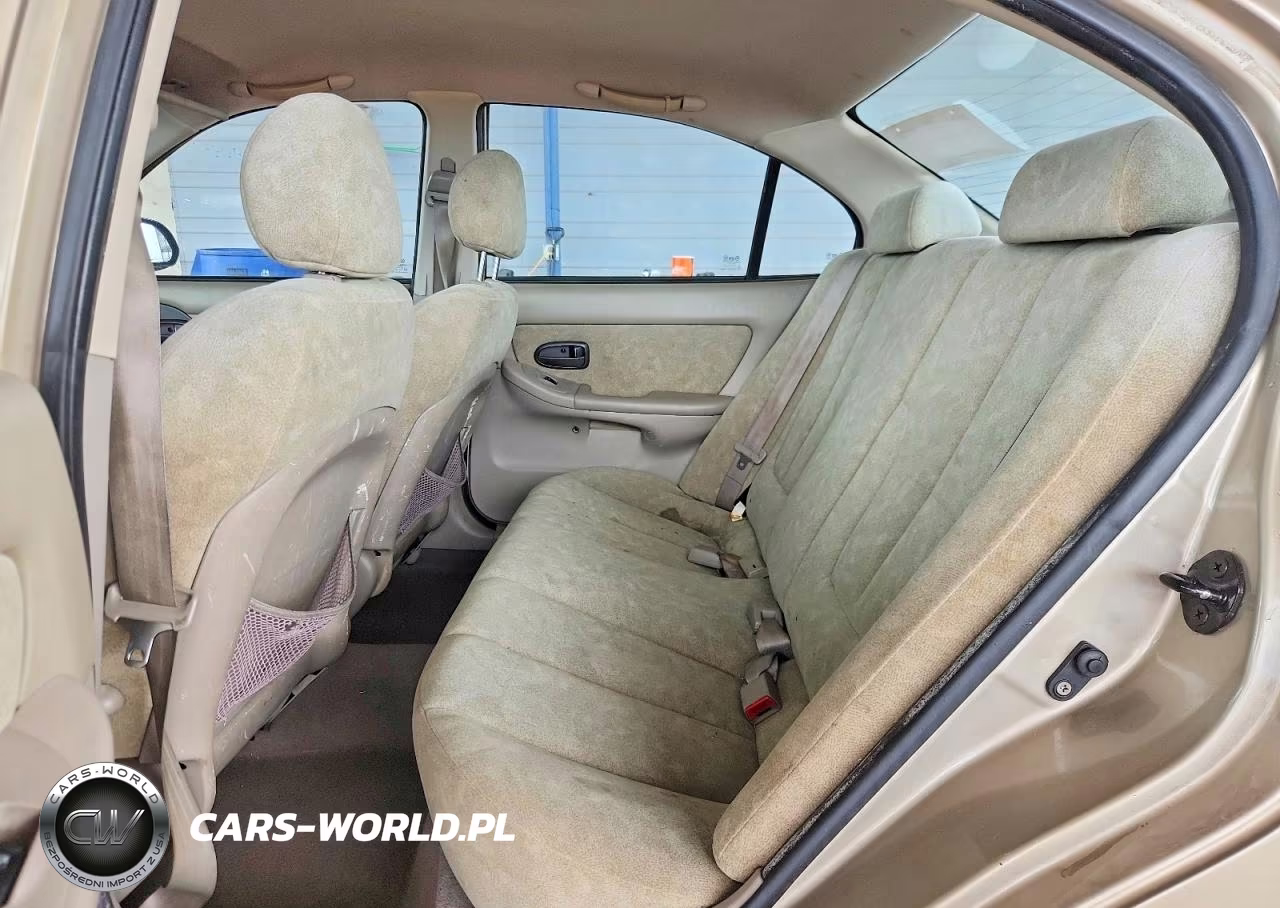 2003 Hyundai Elantra Gls VIN:KMHDN45D53U675437 - 10