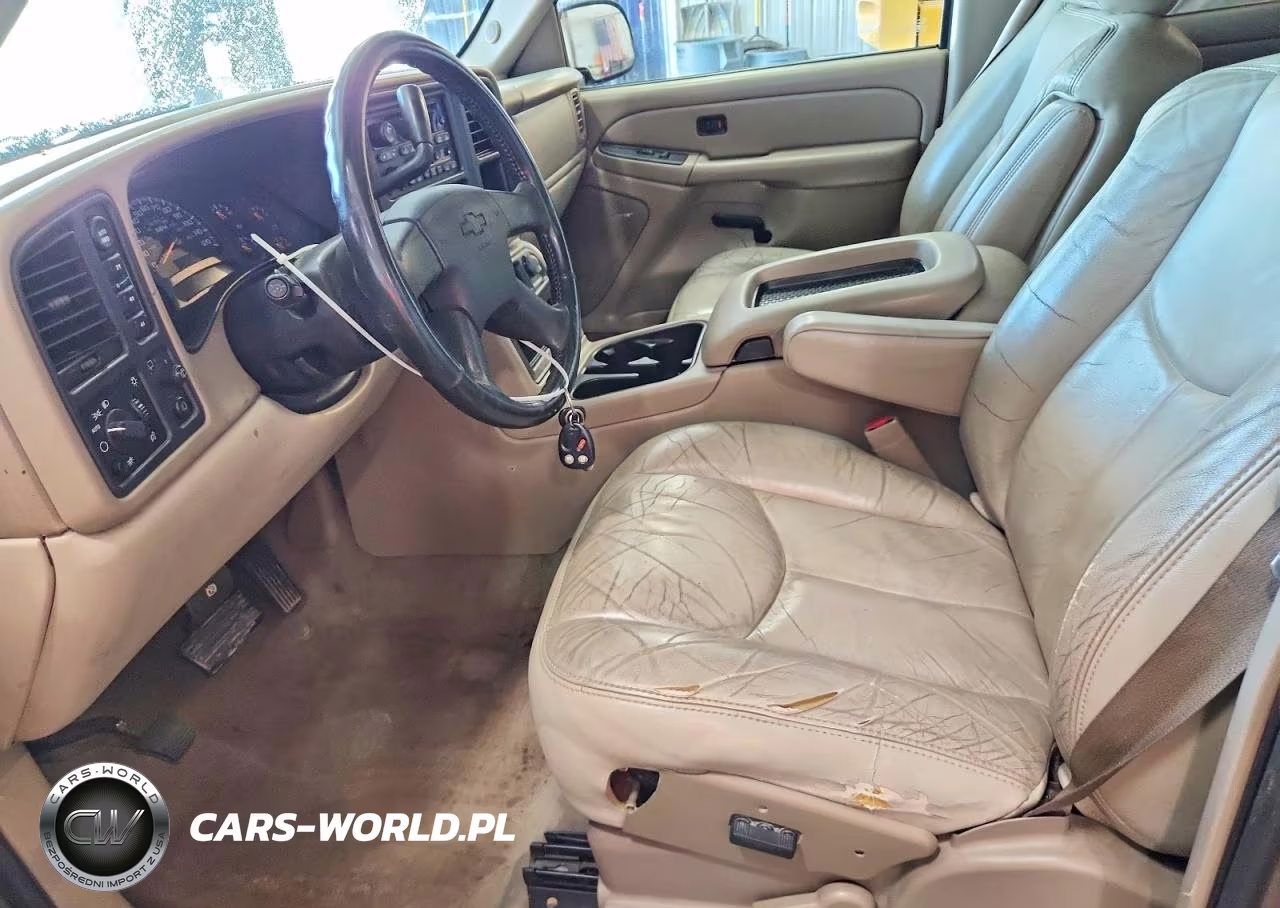 2004 Chevrolet Tahoe K1500 VIN:1GNEK13Z24R200130 - 7
