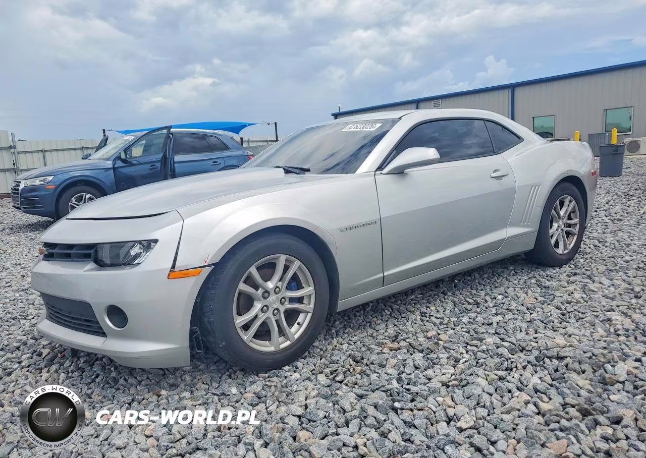 2015 Chevrolet Camaro Ls – zdjęcie 1 z 12