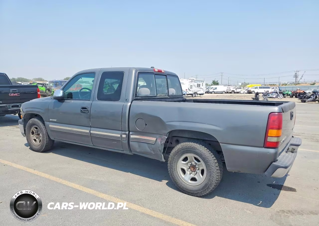 2002 Chevrolet Silverado C1500 VIN:2GCEC19V121233975 - 2