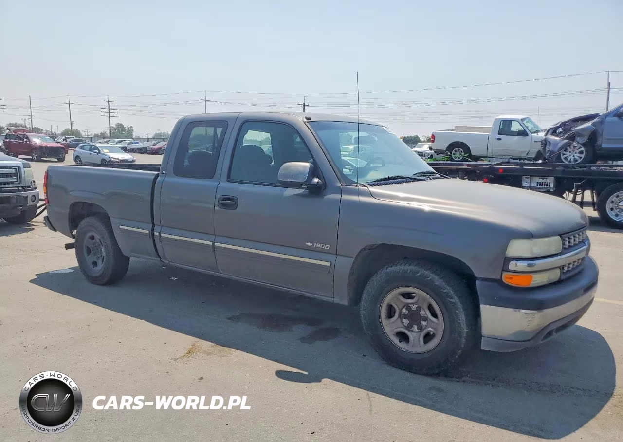 2002 Chevrolet Silverado C1500 VIN:2GCEC19V121233975 - 4