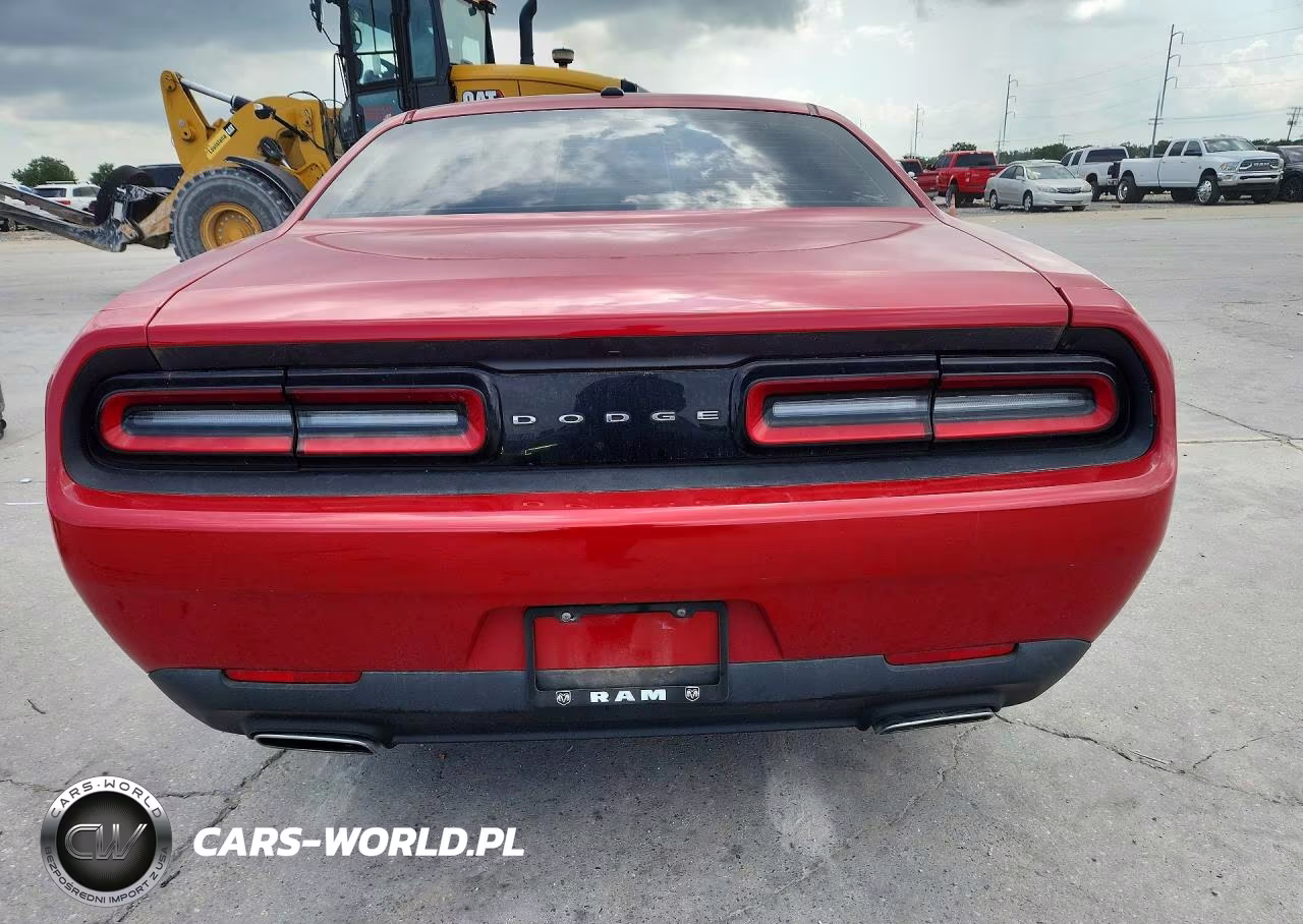 2017 Dodge Challenger Sxt VIN:2C3CDZAG7HH658377 - 6