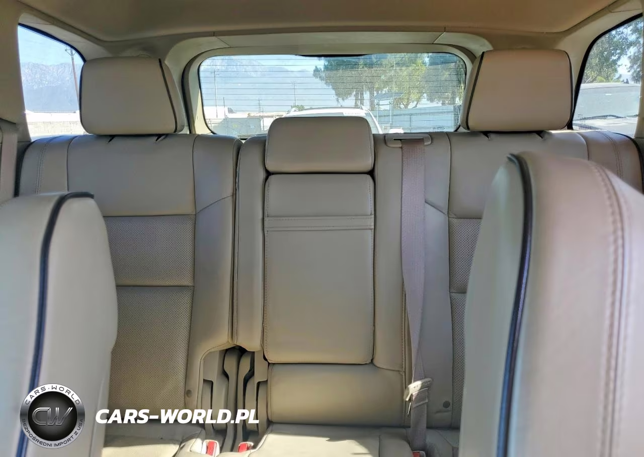 2014 Jeep Grand Cherokee Overland VIN:1C4RJFCG3EC226538 - 10