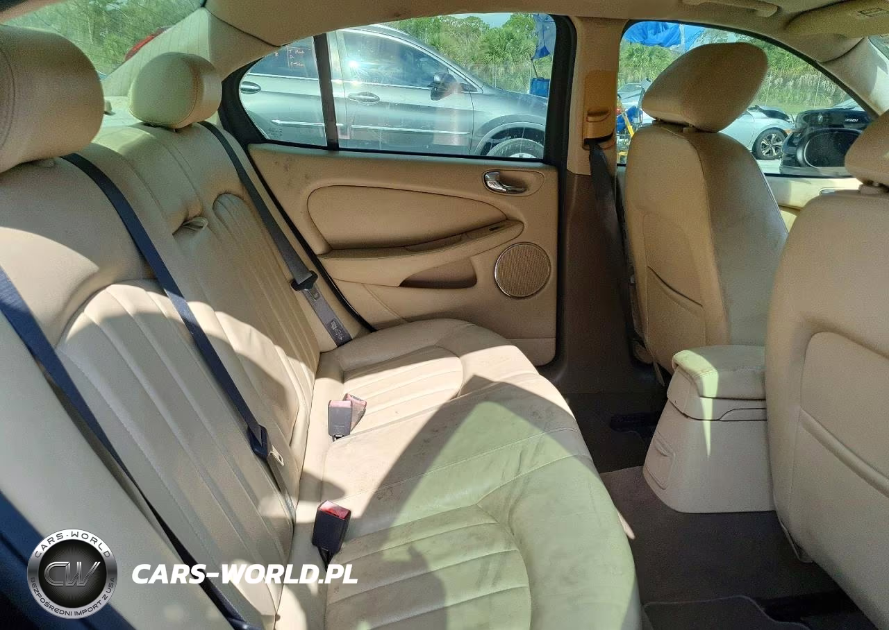 2005 Jaguar X-Type 2.5 VIN:SAJWB52D95XE24748 - 10