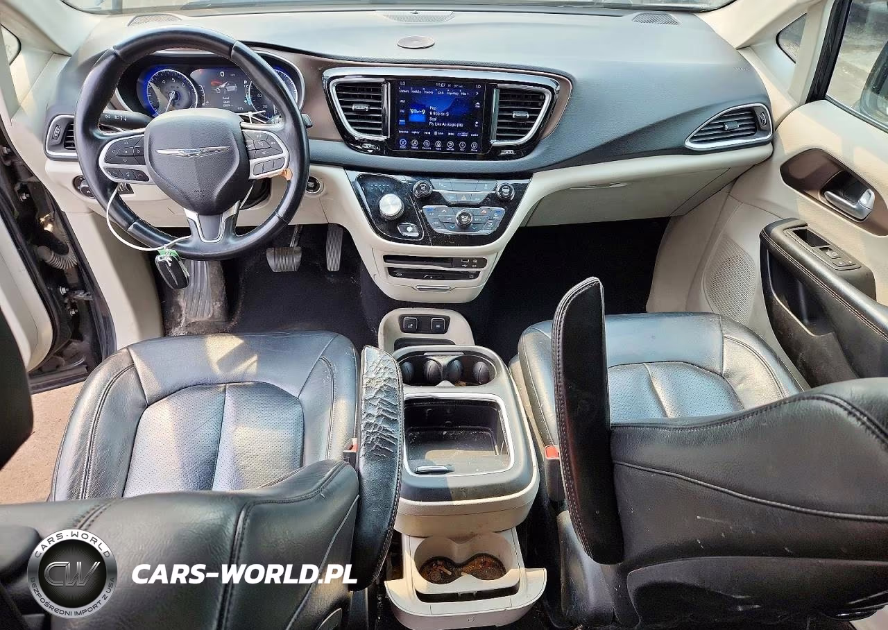 2017 Chrysler Pacifica Touring L Plus VIN:2C4RC1EG9HR510732 - 8