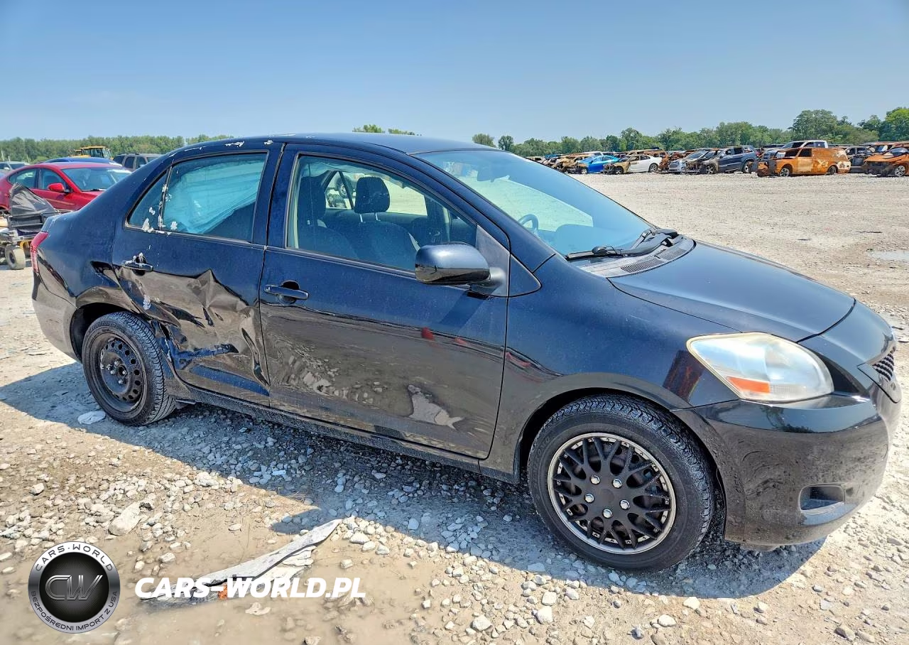 2012 Toyota Yaris Fleet VIN:JTDBT4K32CL016329 - 4