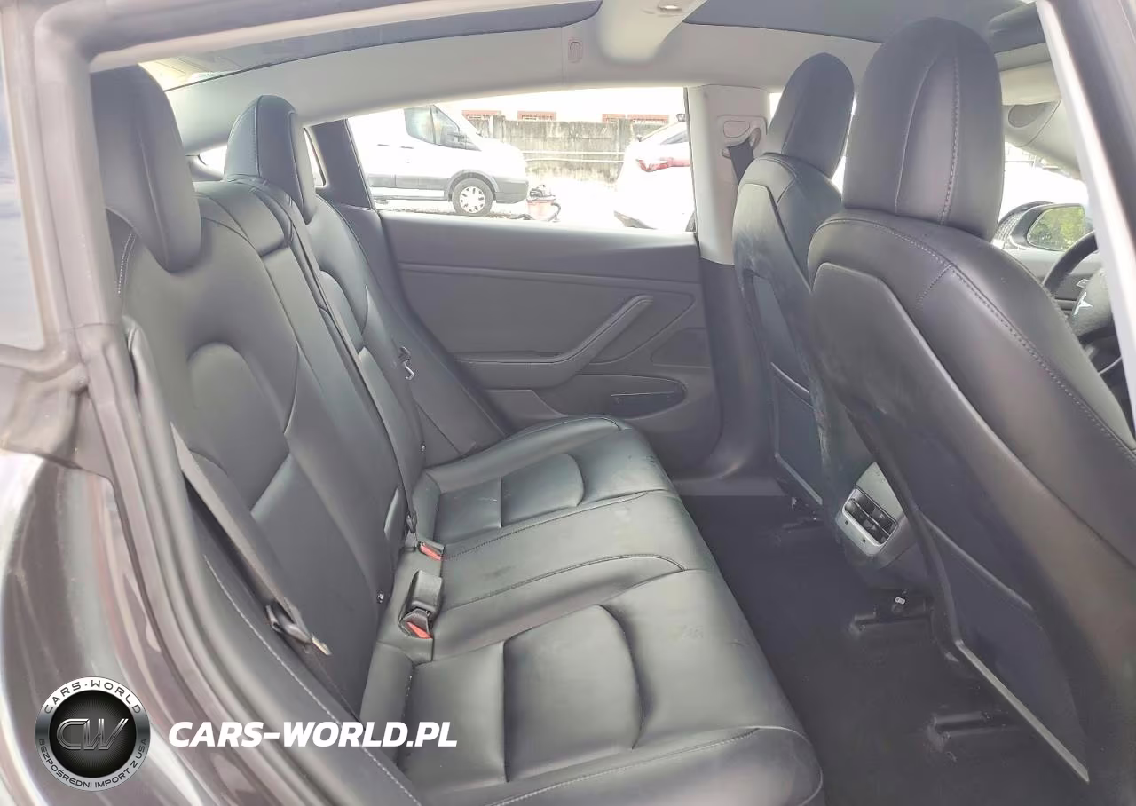2018 Tesla Model 3 VIN:5YJ3E1EA7JF123836 - 10