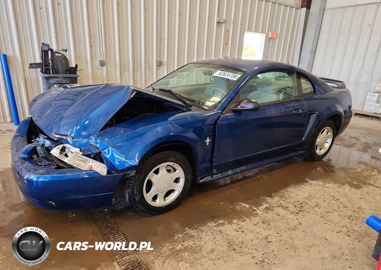 2000 Ford Mustang