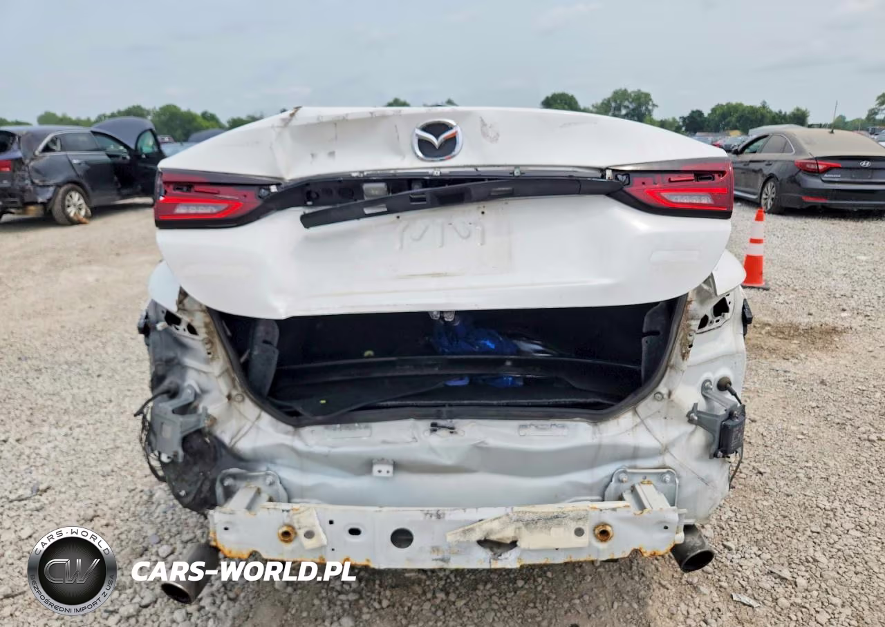 2018 Mazda 6 Sport VIN:JM1GL1UM4J1320507 - 6