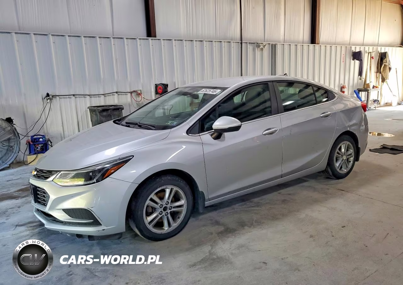 2017 Chevrolet Cruze Lt VIN:1G1BE5SM2H7264081 - 1