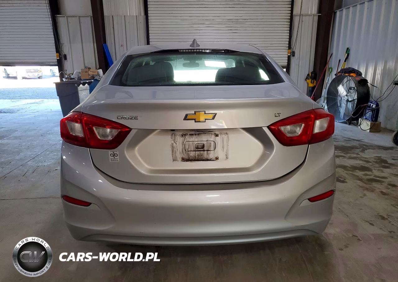 2017 Chevrolet Cruze Lt VIN:1G1BE5SM2H7264081 - 6