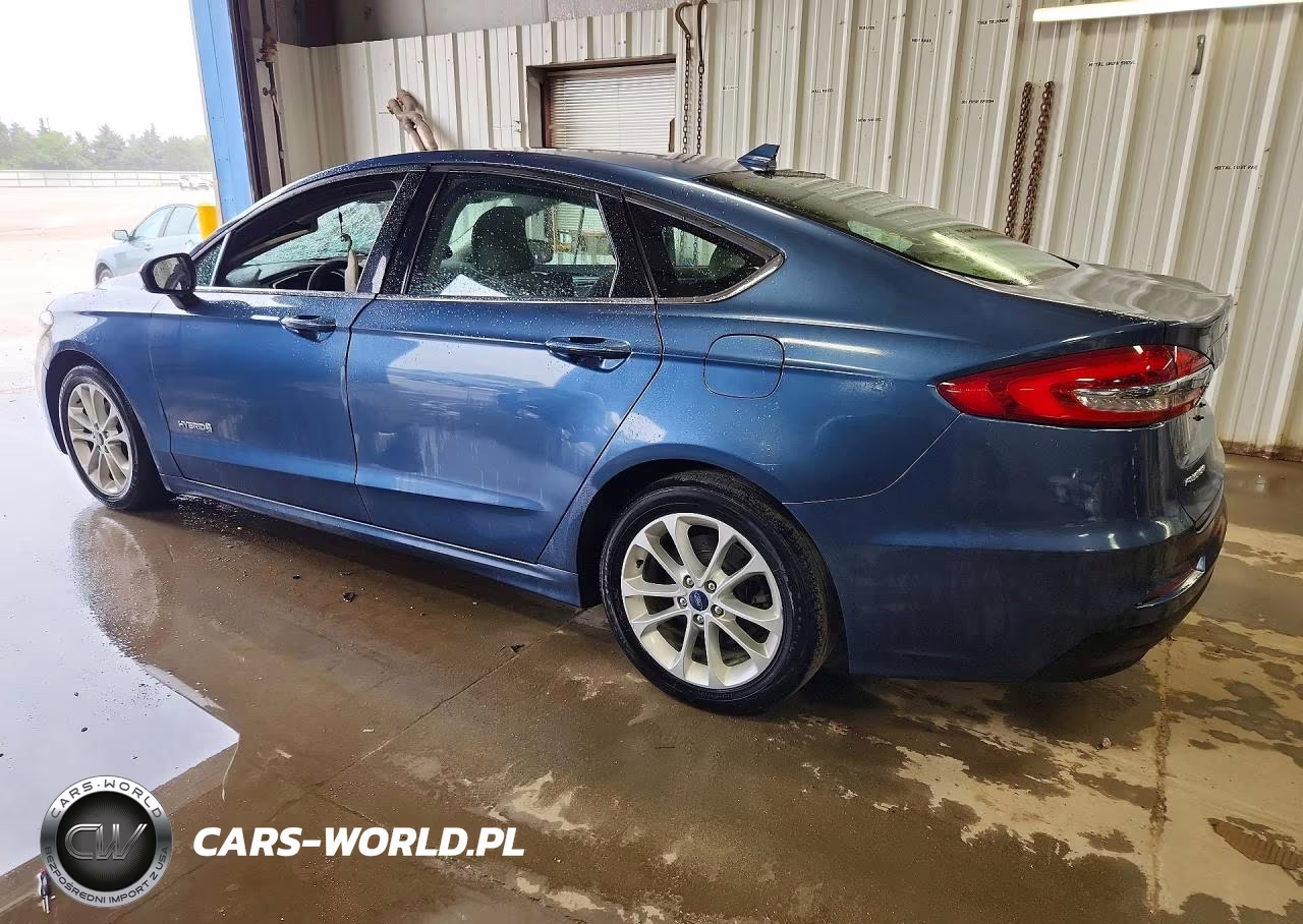 2019 Ford Fusion Se VIN:3FA6P0LU6KR204122 - 2