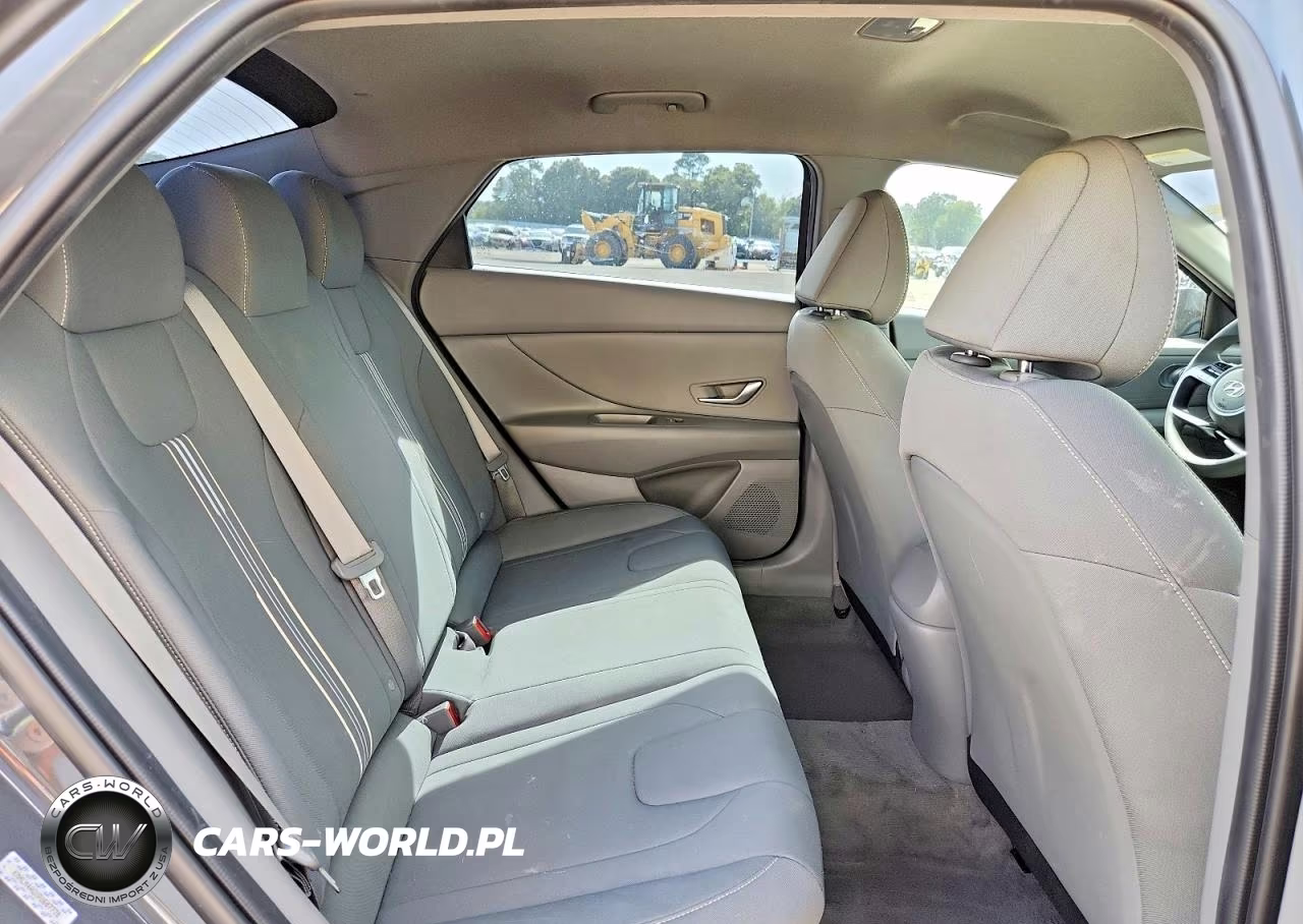 2023 Hyundai Elantra Sel VIN:KMHLM4AGXPU607770 - 10