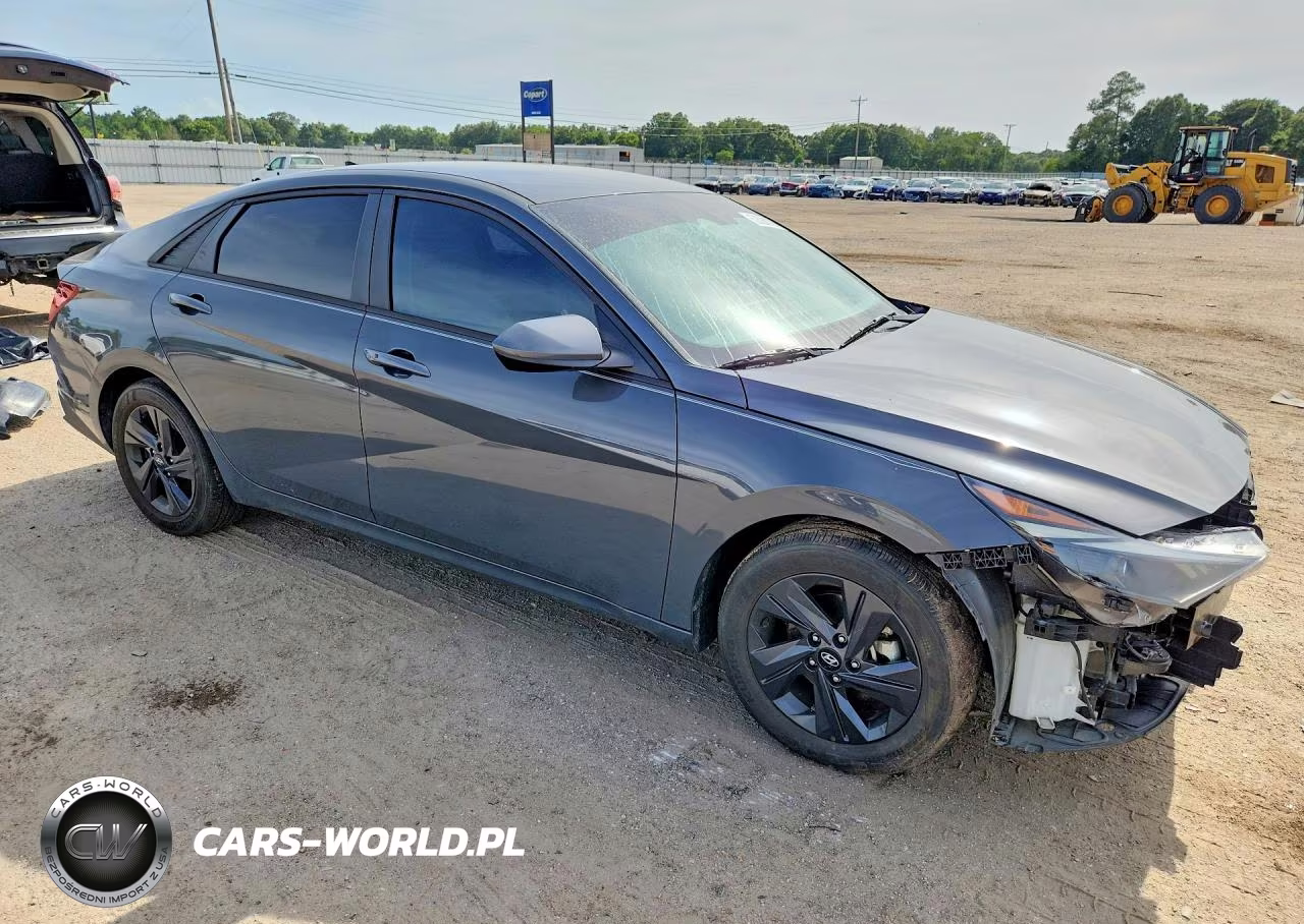 2023 Hyundai Elantra Sel VIN:KMHLM4AGXPU607770 - 4