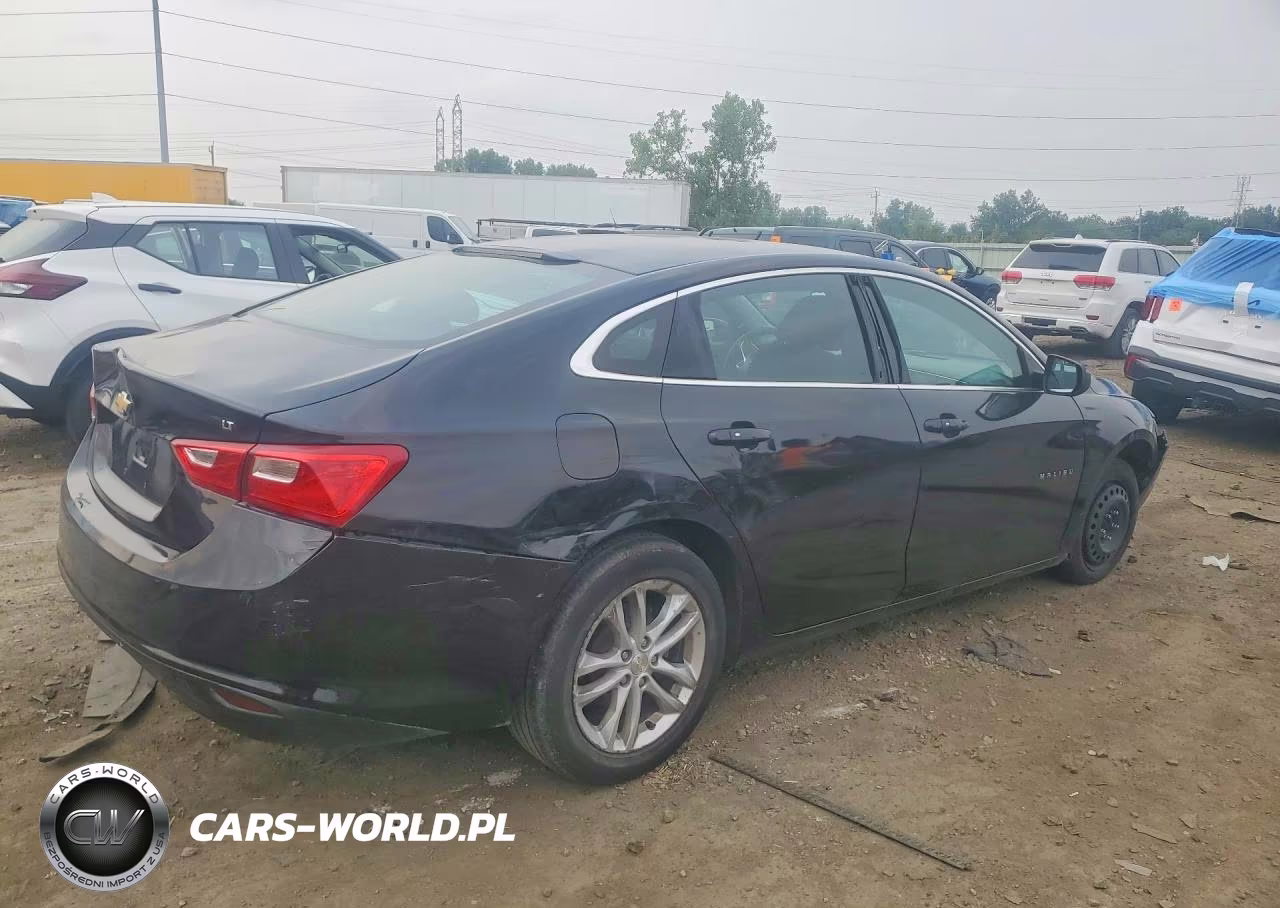 2018 Chevrolet Malibu Lt VIN:1G1ZD5ST7JF250293 - 3