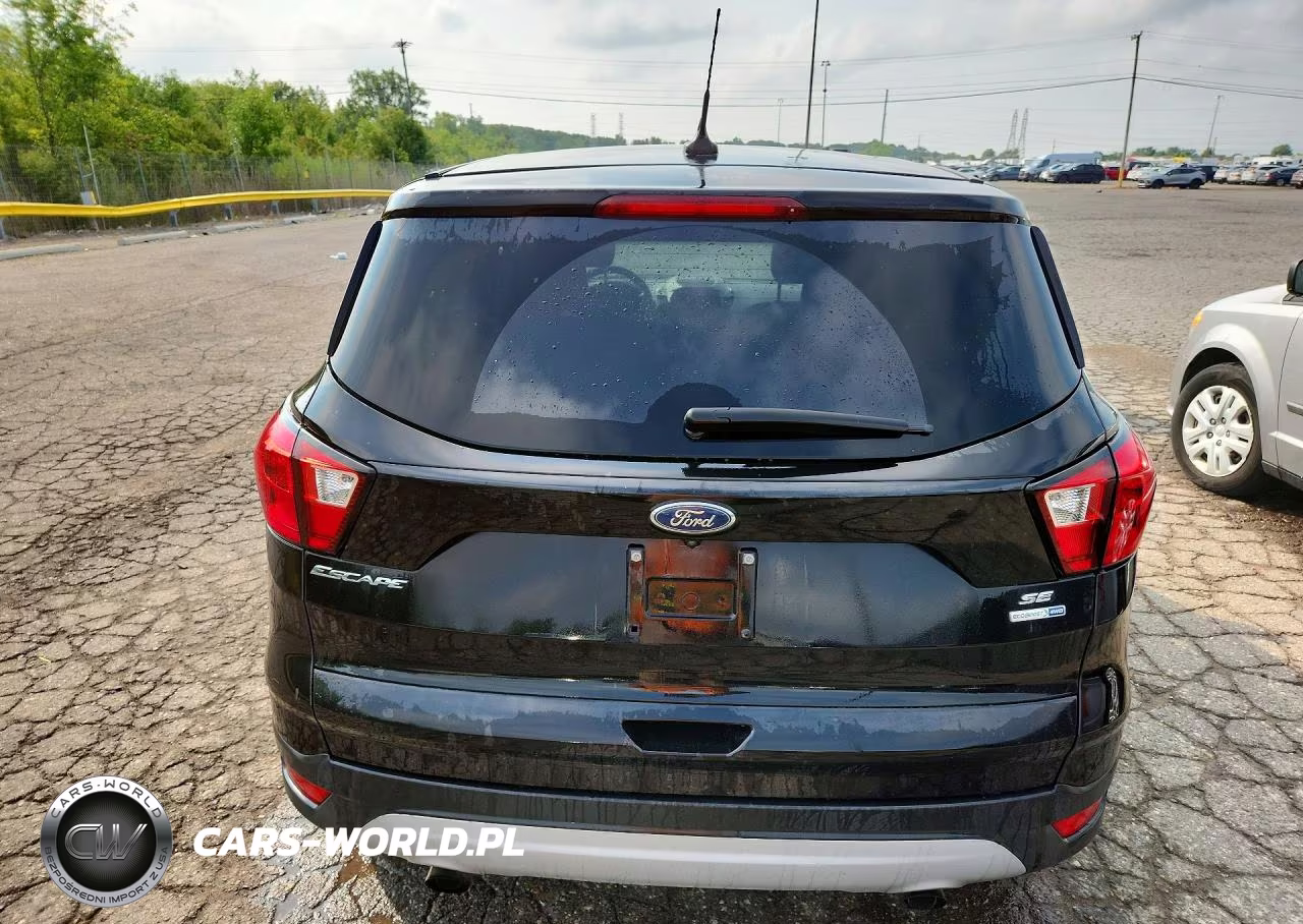 2019 Ford Escape Se VIN:1FMCU9GD5KUA61575 - 6