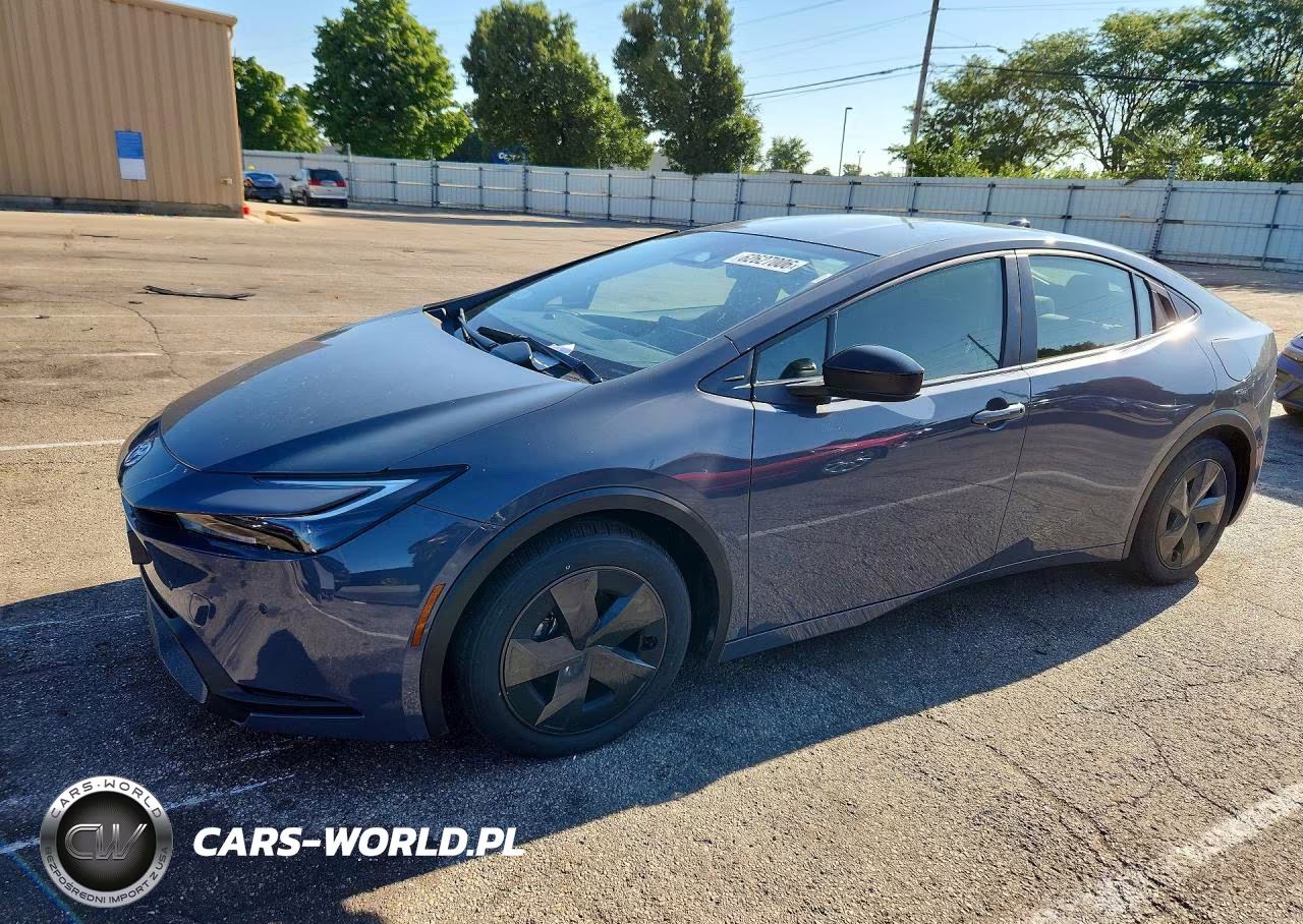 2025 Toyota Prius Le – zdjęcie 1 z 12