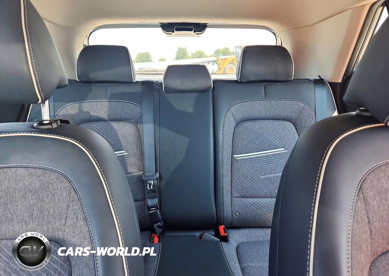 2024 Hyundai Venue Limited VIN:KMHRC8A38RU311151 - 10