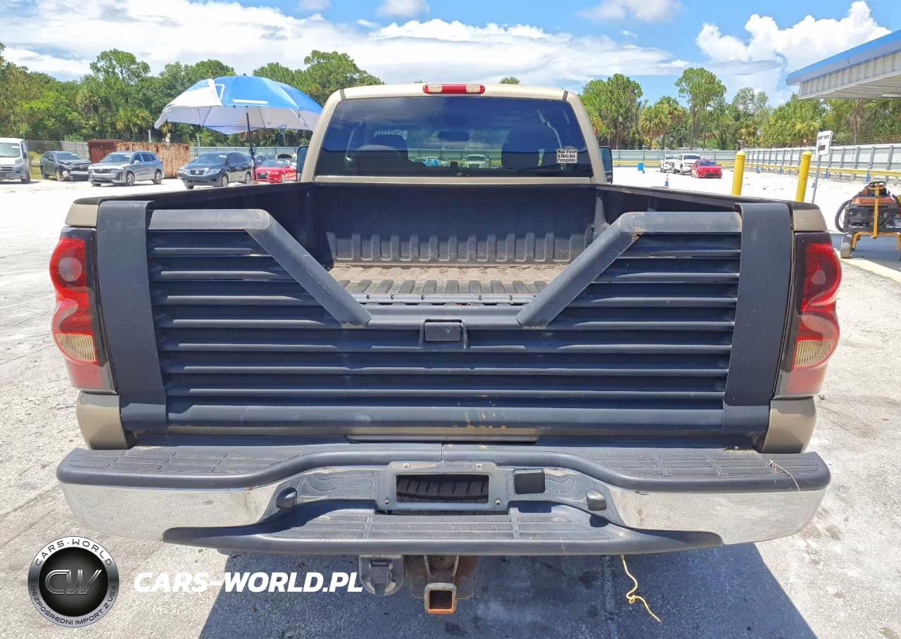2006 Chevrolet Silverado K2500 Heavy Duty VIN:1GCHK29D96E279121 - 6